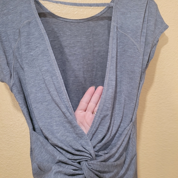 Lululemon top - Picture 3 of 6